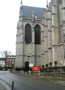 04.Eglise Saint Martin en venant de Liège [1280x768]
